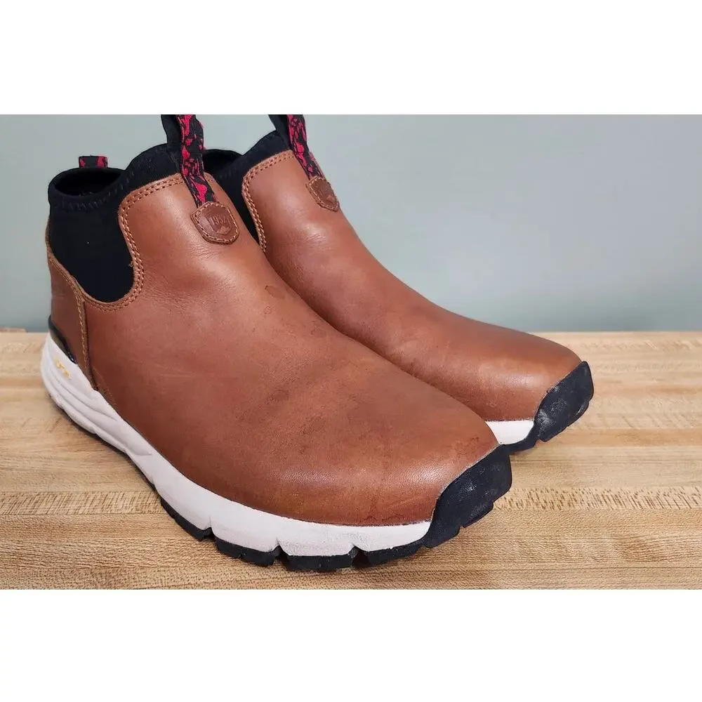 Danner Mountain 600 Chelsea Boots Men's 9.5 Saddle Tan Vibram Sole Leather